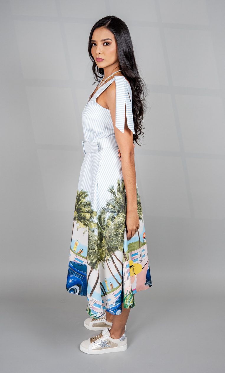 Vestido de rayas azules - costado