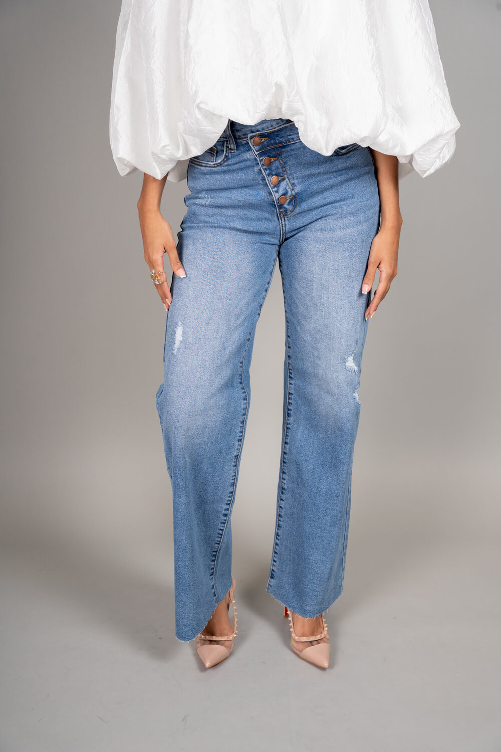 Pantalón con la pretina cruzada