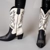 Botas texanas cuero blanco y negro