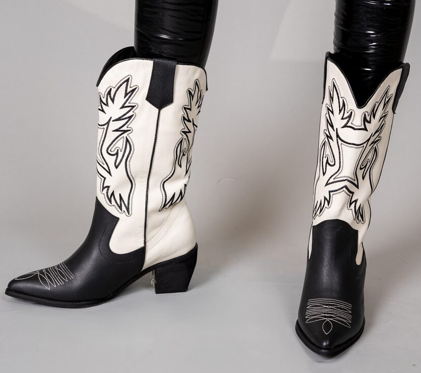 Botas texanas cuero blanco y negro